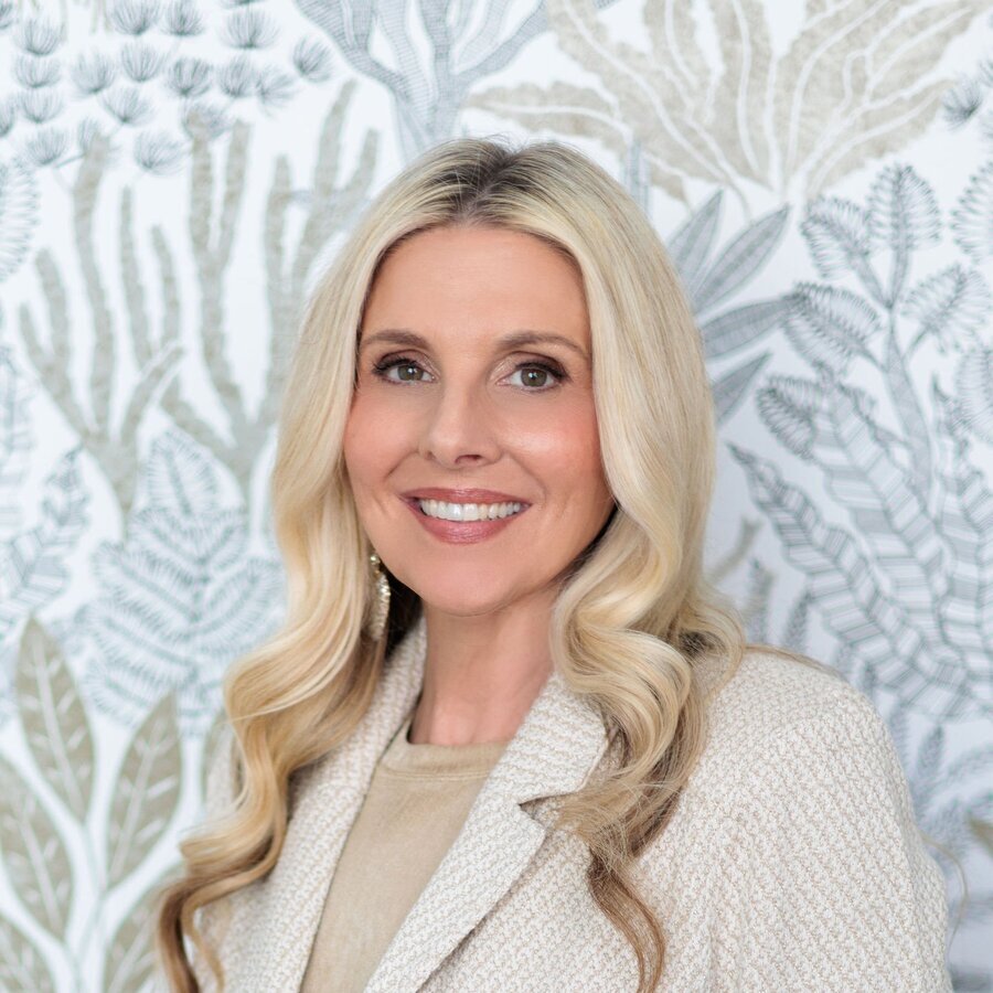 Karen Kelly Image